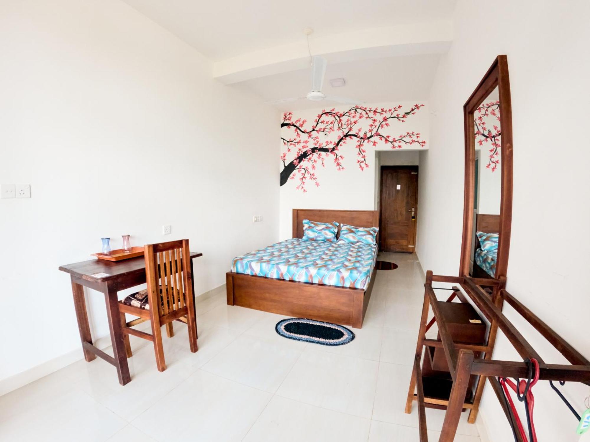 Baden Beach Hotel 卡尔库达 外观 照片