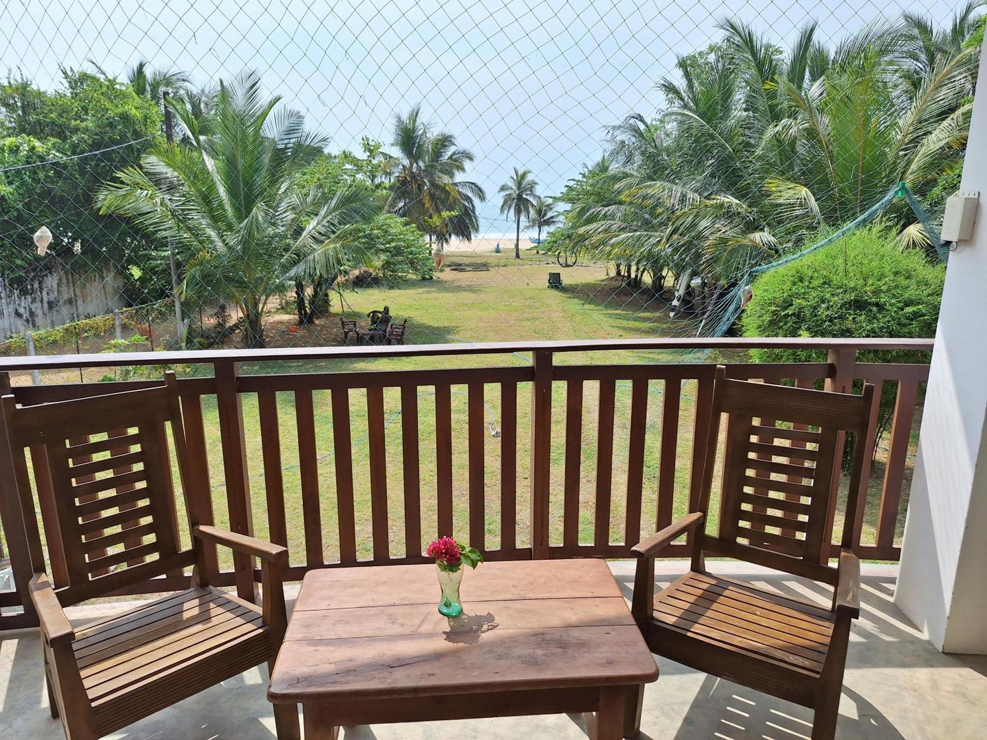 Baden Beach Hotel 卡尔库达 外观 照片
